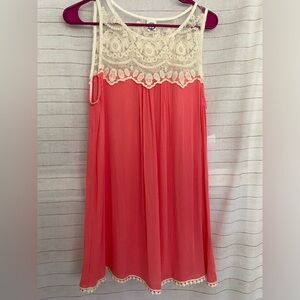 boho pink and white lace tank top